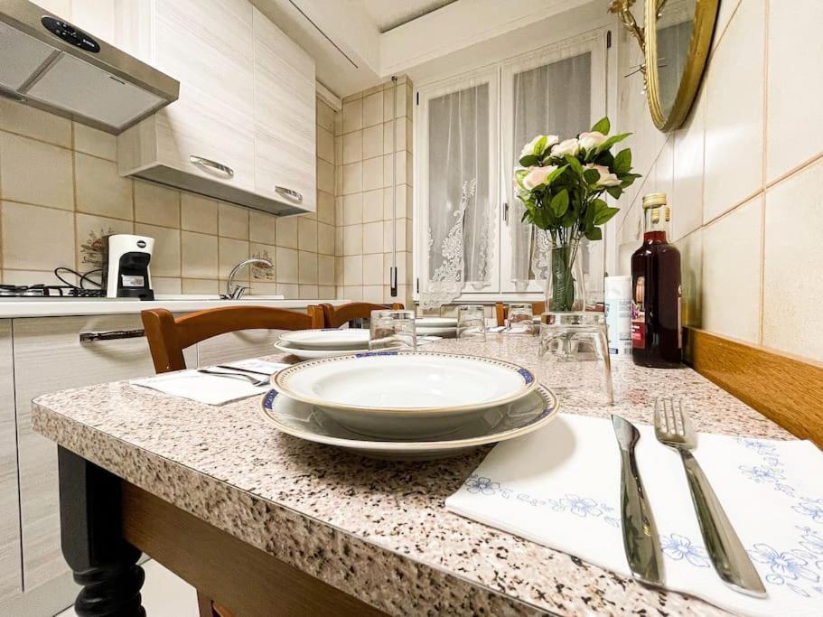 III - Cozy Single Room A Milánó Kültér fotó